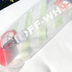 Off-White industrial keychain white